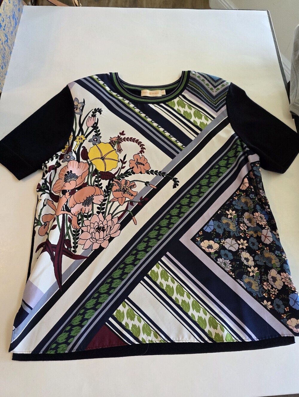 Tory Burch Silk & Wool Floral Mixed Print Top SZ Large - Picture 14 of 15